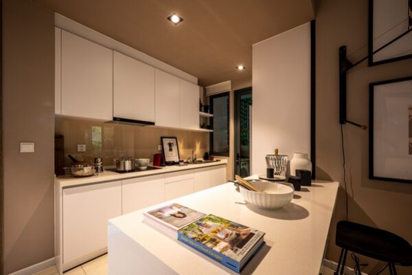 Interior - 5